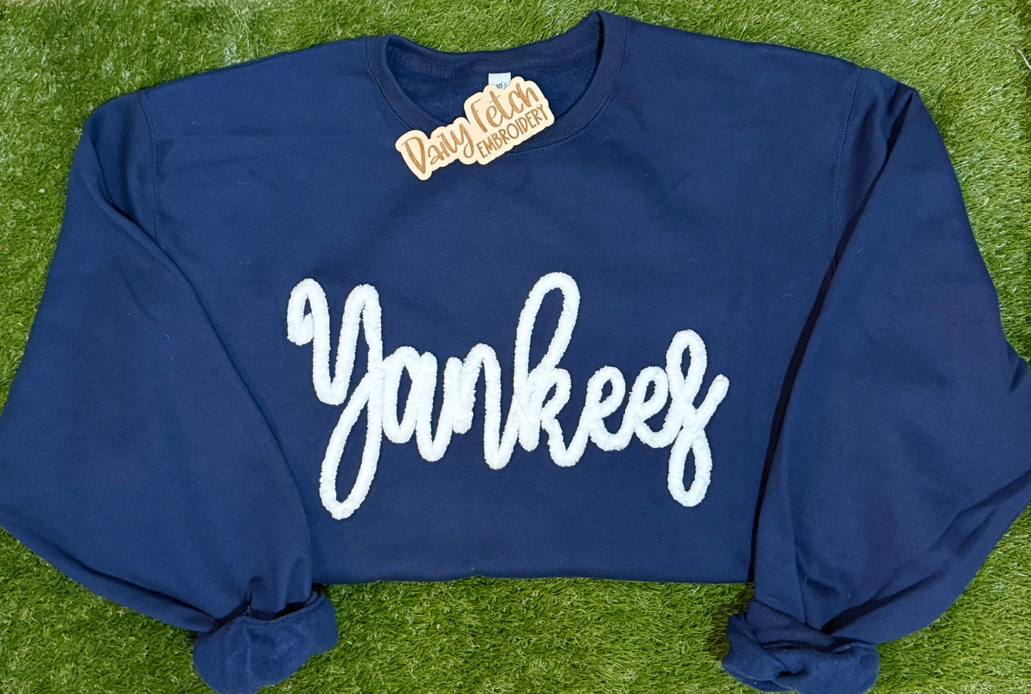 NY Yankee Embroidered Sweatshirt