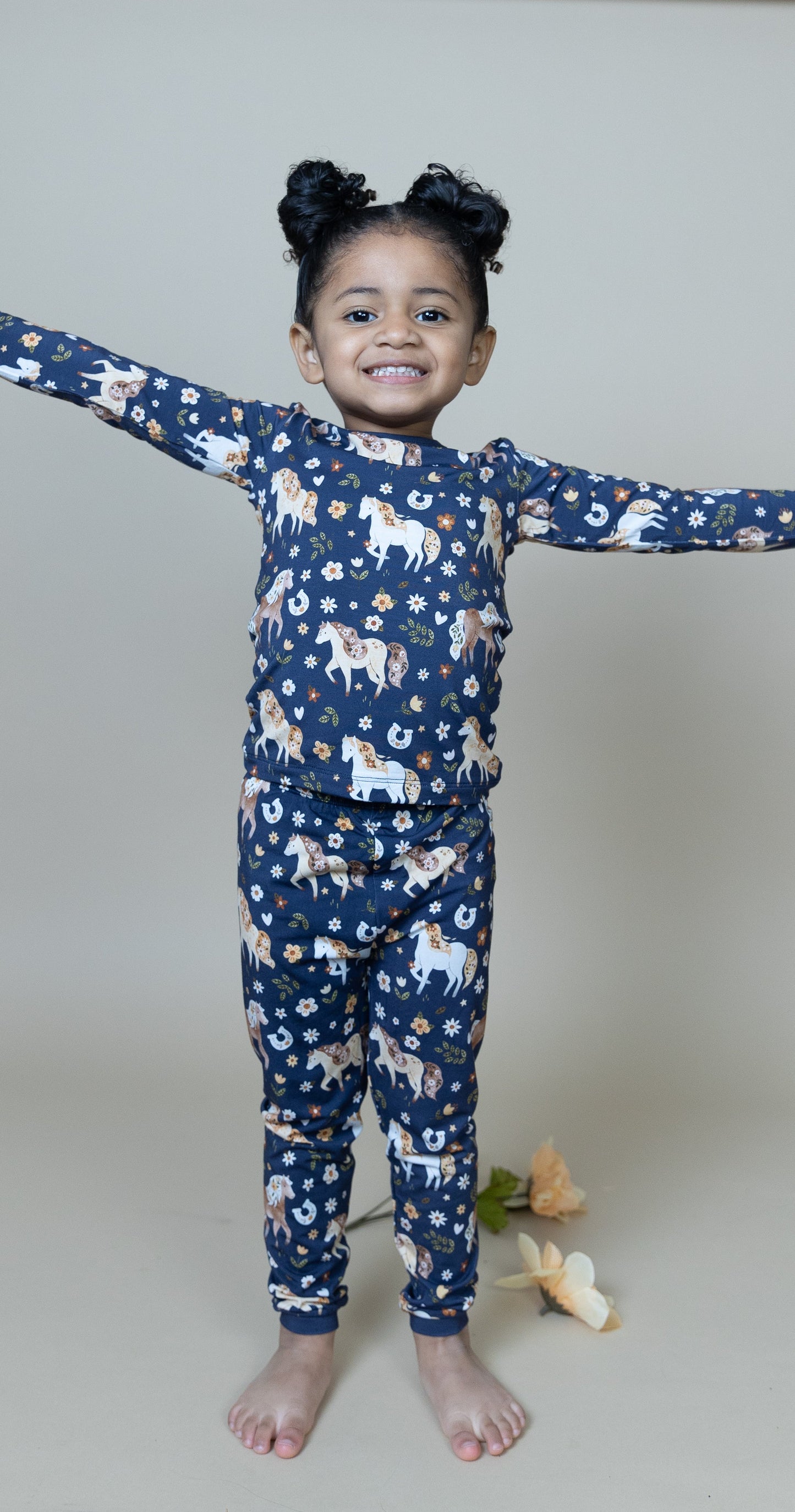 Wild Horses 2pc Long Sleeve Pajamas