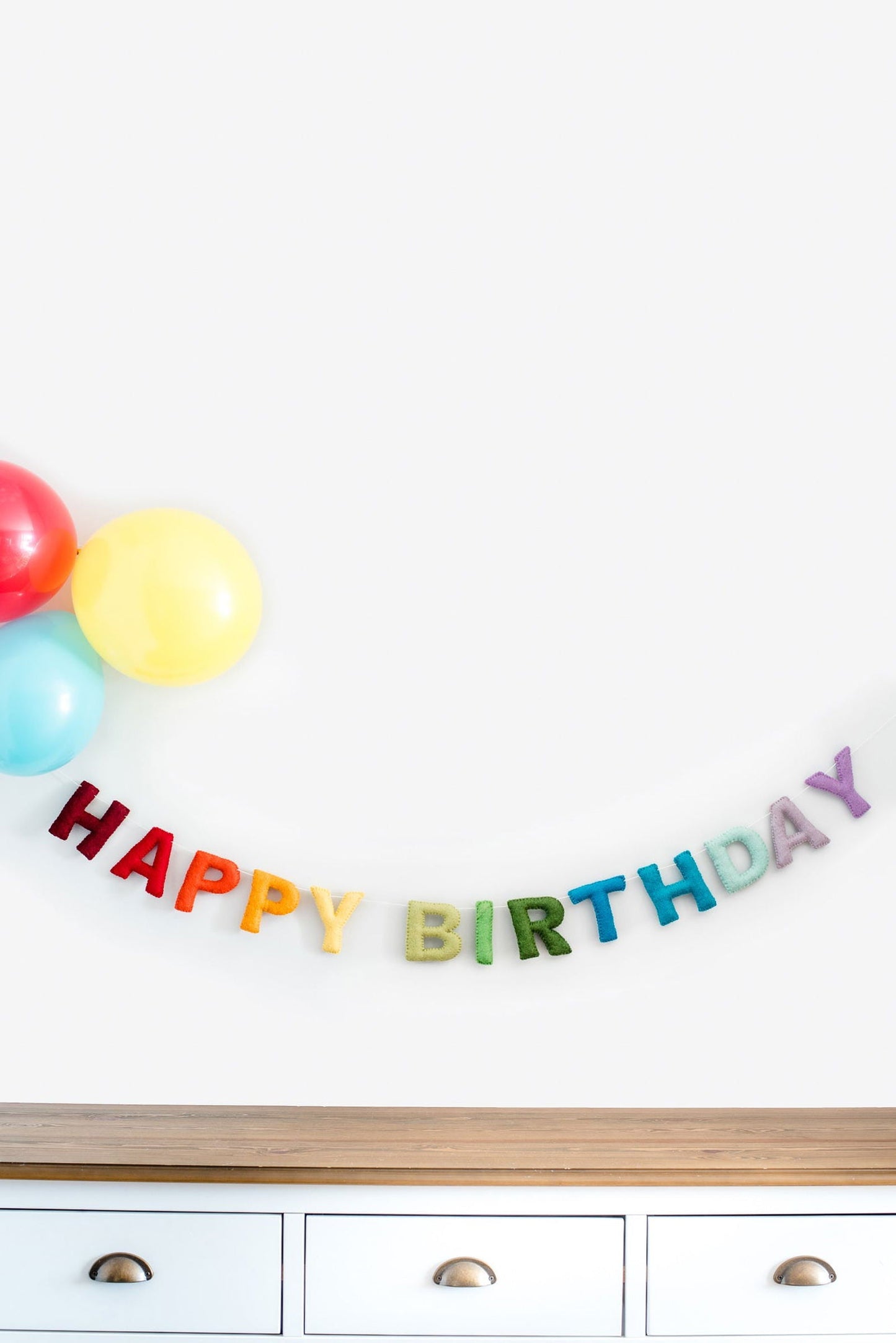 Happy Birthday Banner (Rainbow)