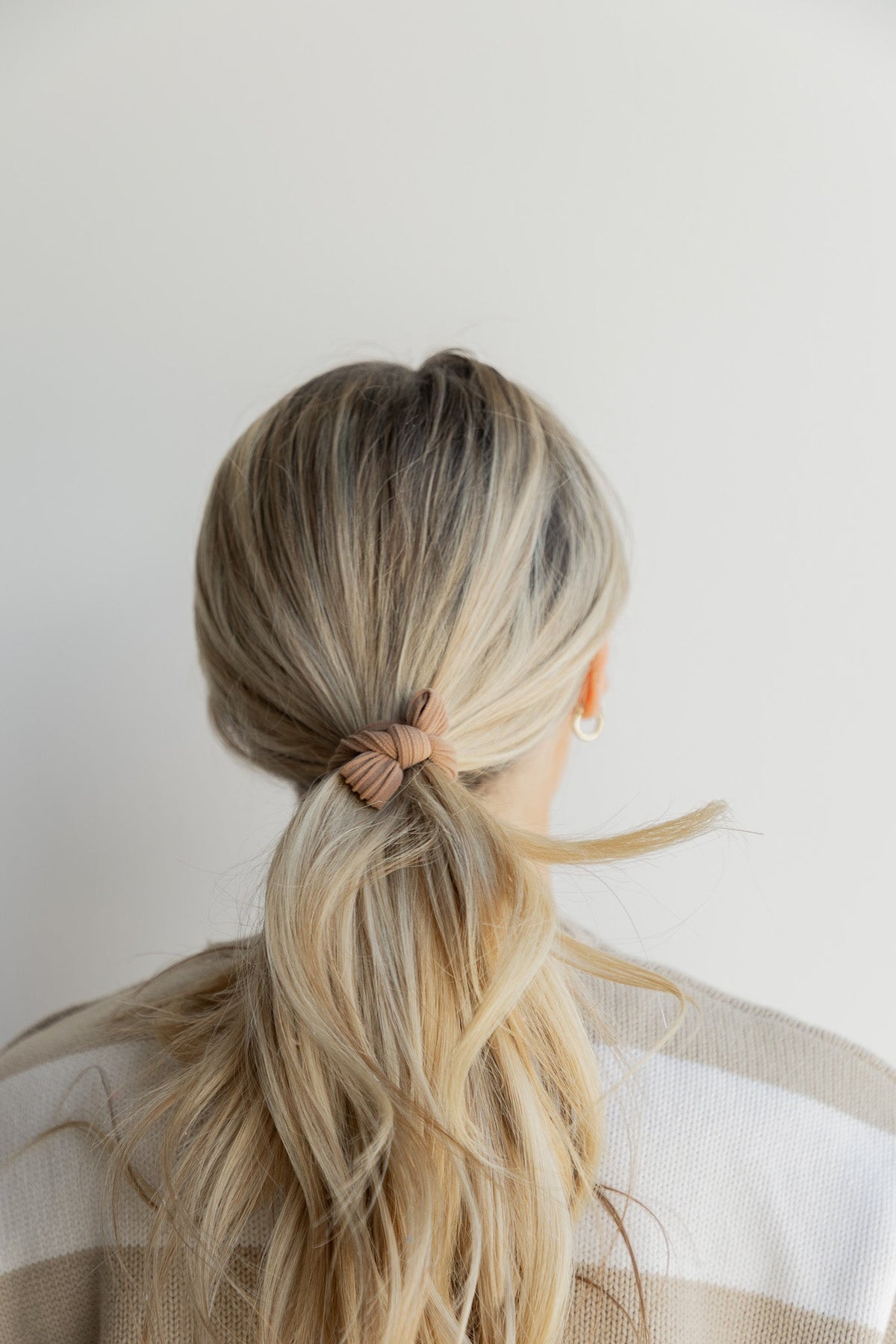 BOW SLICK BACK PONYTAILS (PACK OF 3)
