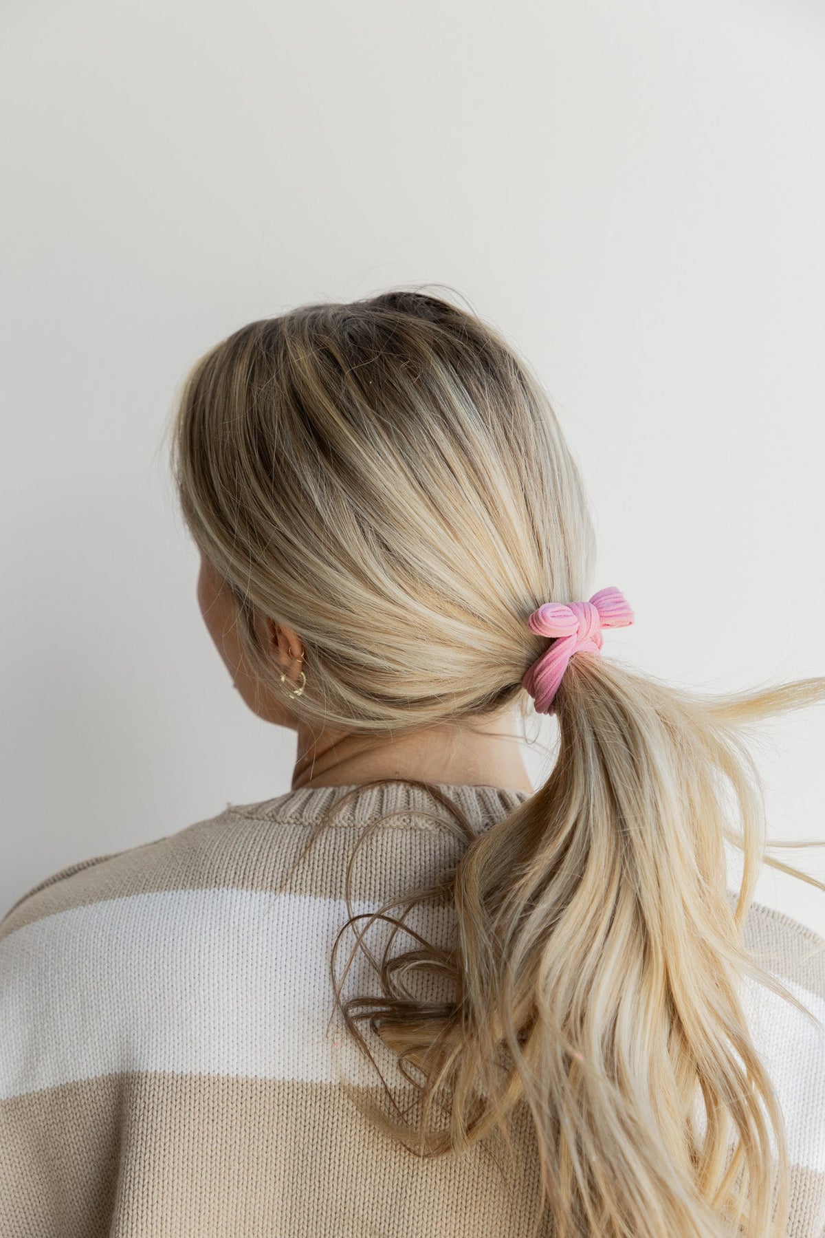 BOW SLICK BACK PONYTAILS (PACK OF 3)