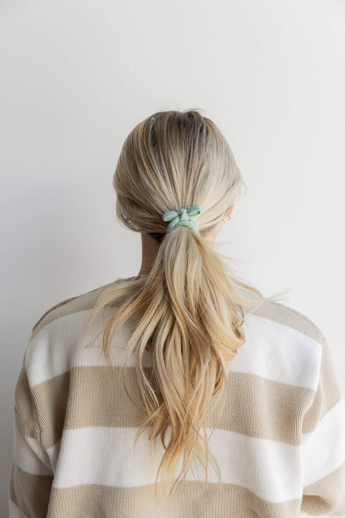 BOW SLICK BACK PONYTAILS (PACK OF 3)