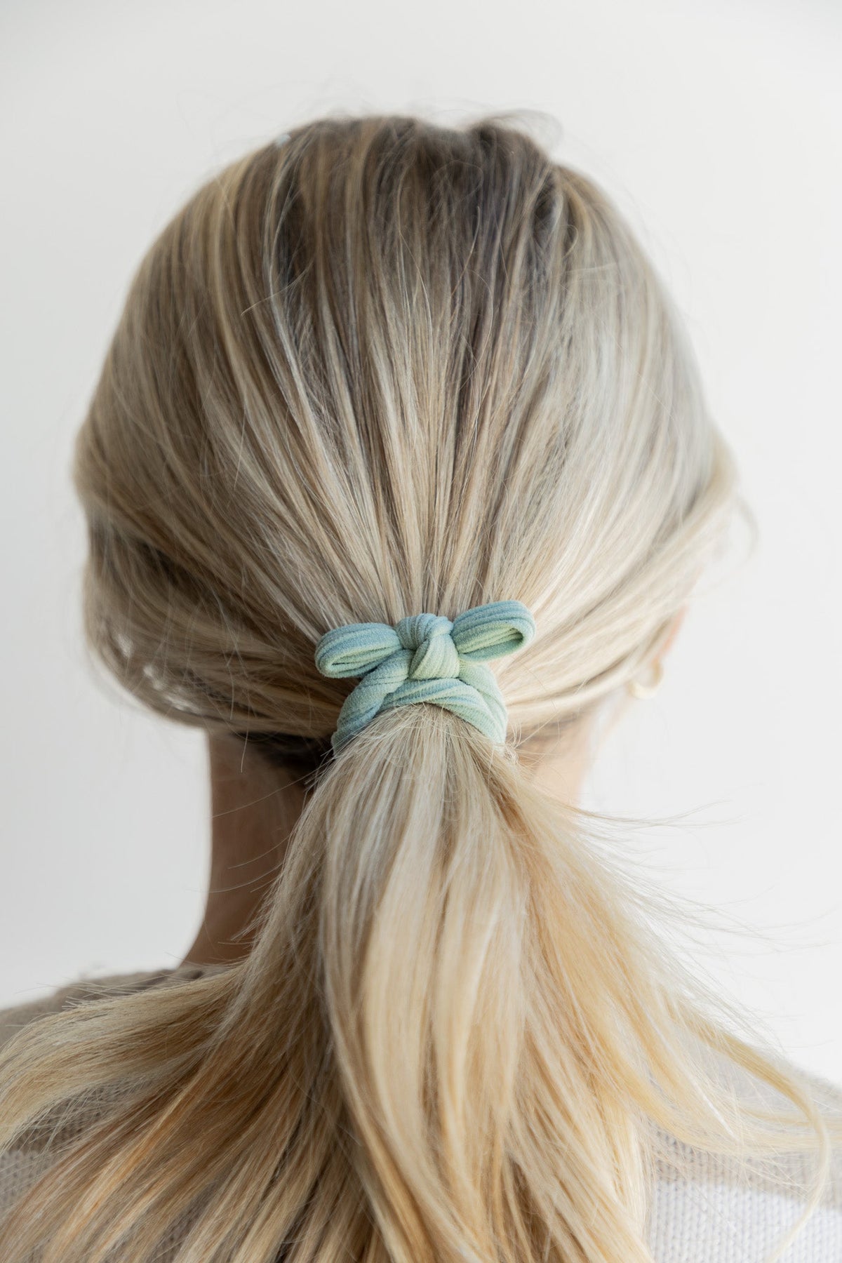 BOW SLICK BACK PONYTAILS (PACK OF 3)