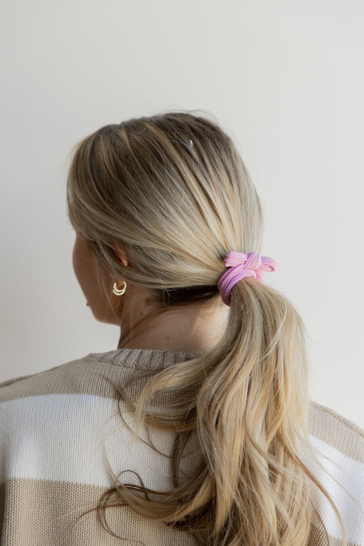 BOW SLICK BACK PONYTAILS (PACK OF 3)