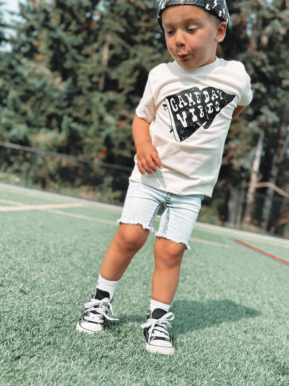Game Day Vibes Flag - Graphic Tee - made to order