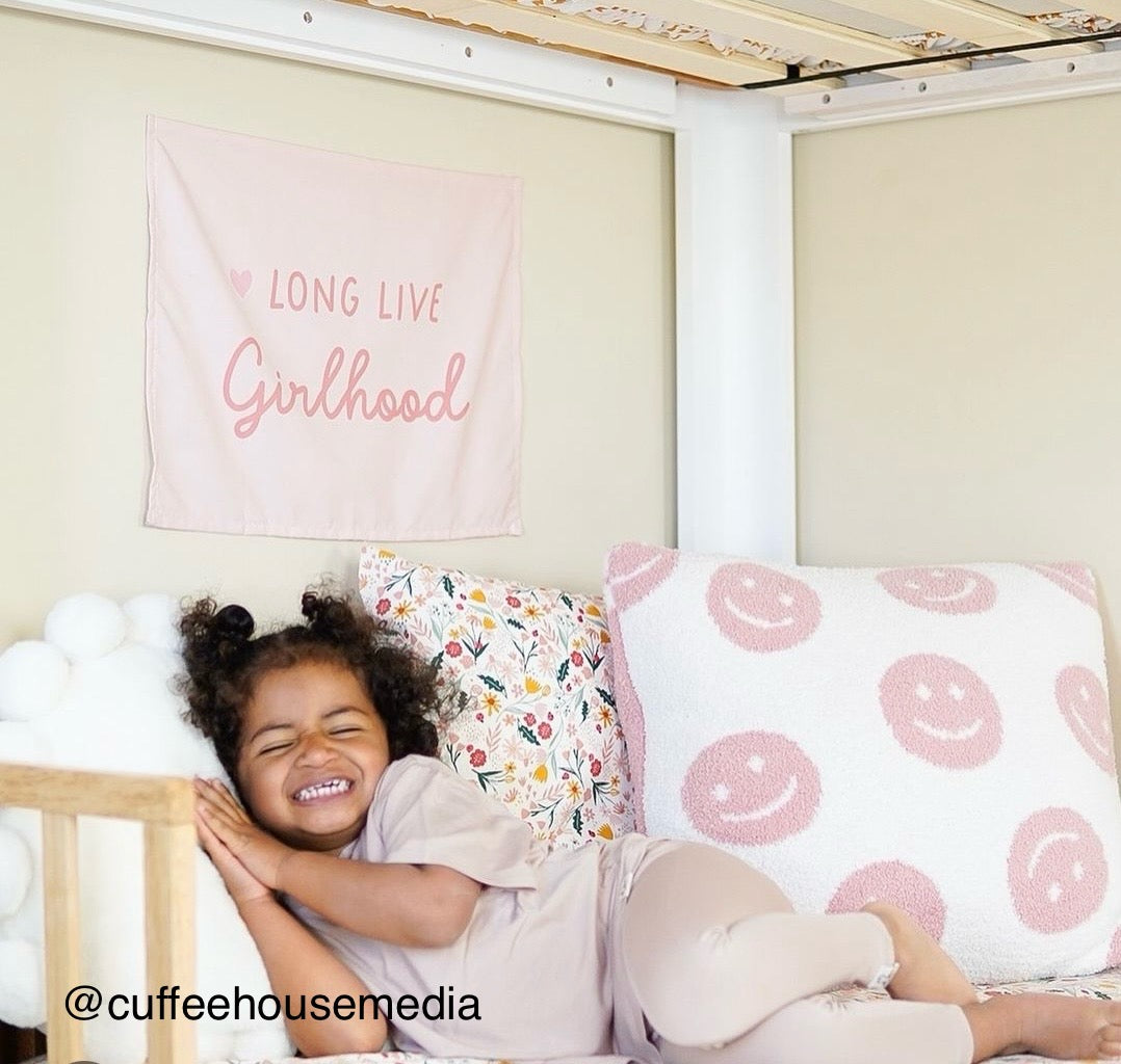 {Petal Pink} Heart Long Live Girlhood Banner