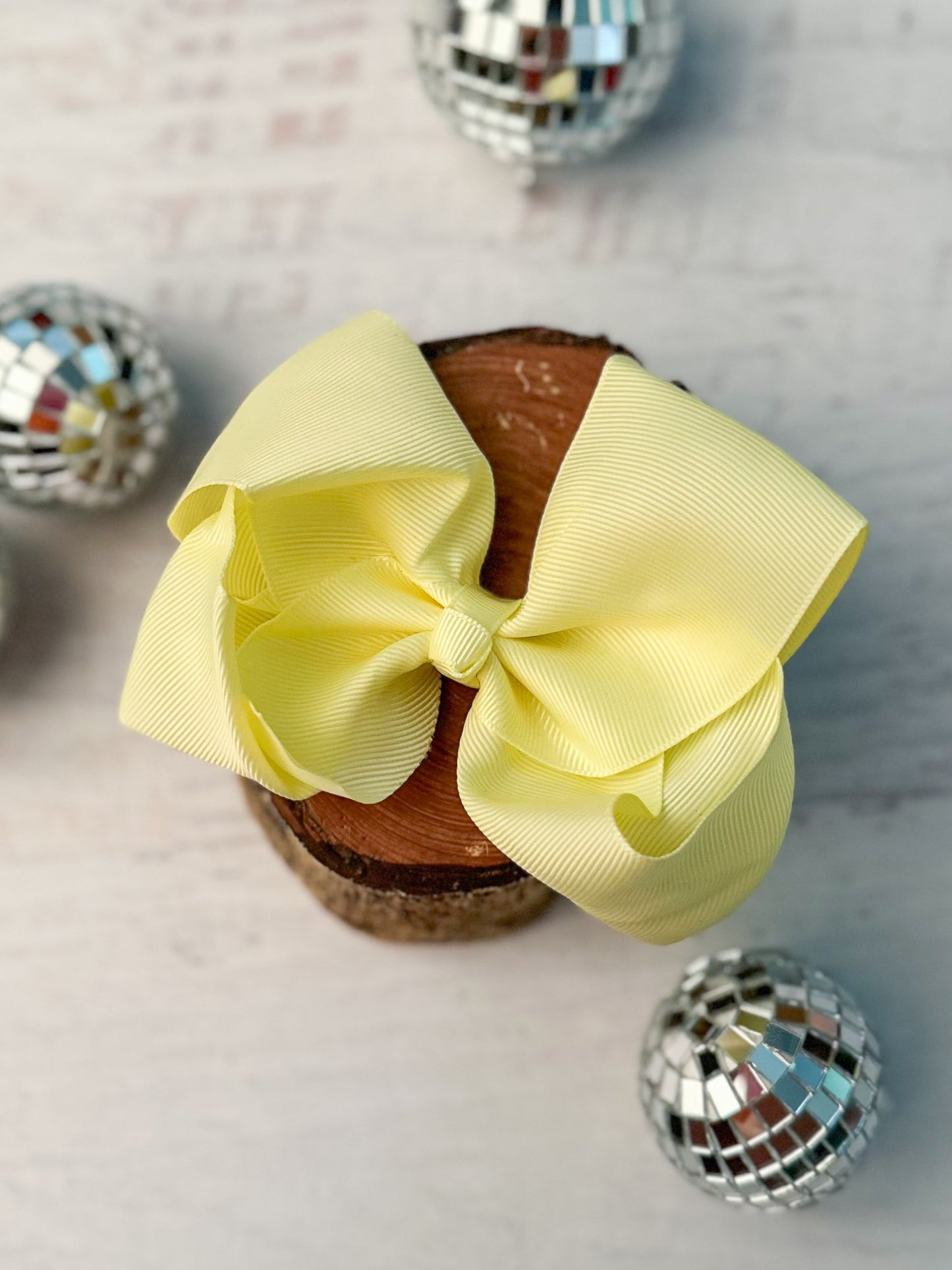 Classic Grosgrain Hair Bow - French Clip - 4.5"