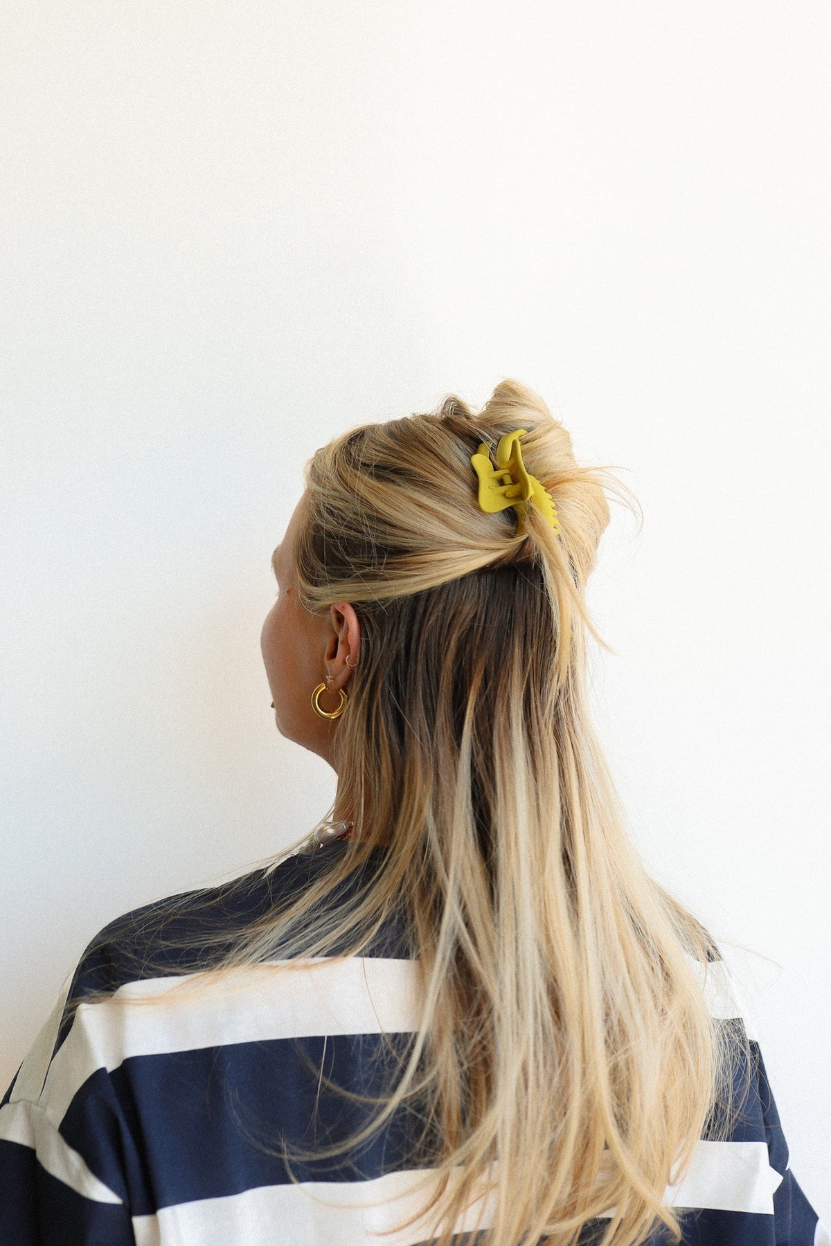 KAXI WAVY MINI HOLD EVERYTHING CLAW