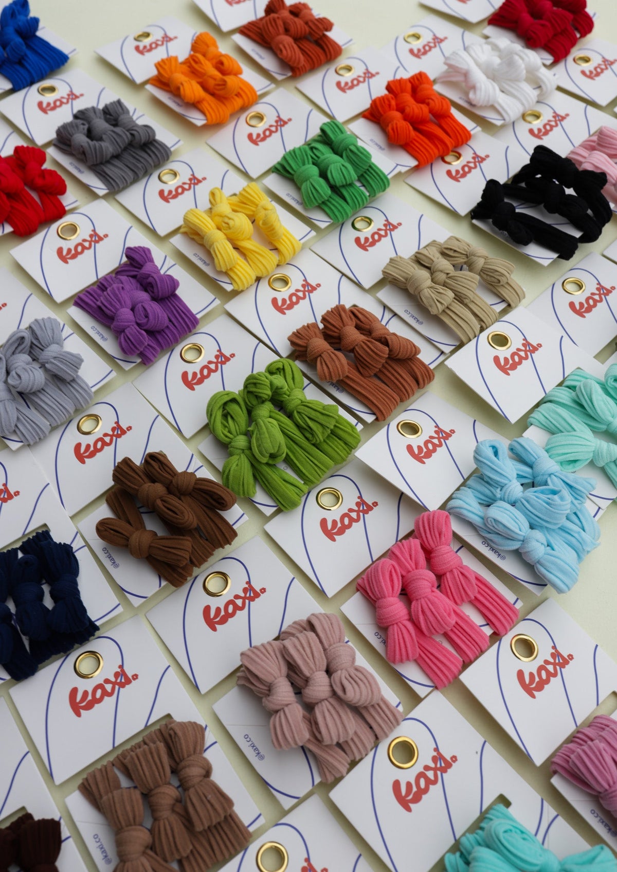 BOW SLICK BACK PONYTAILS (PACK OF 3)