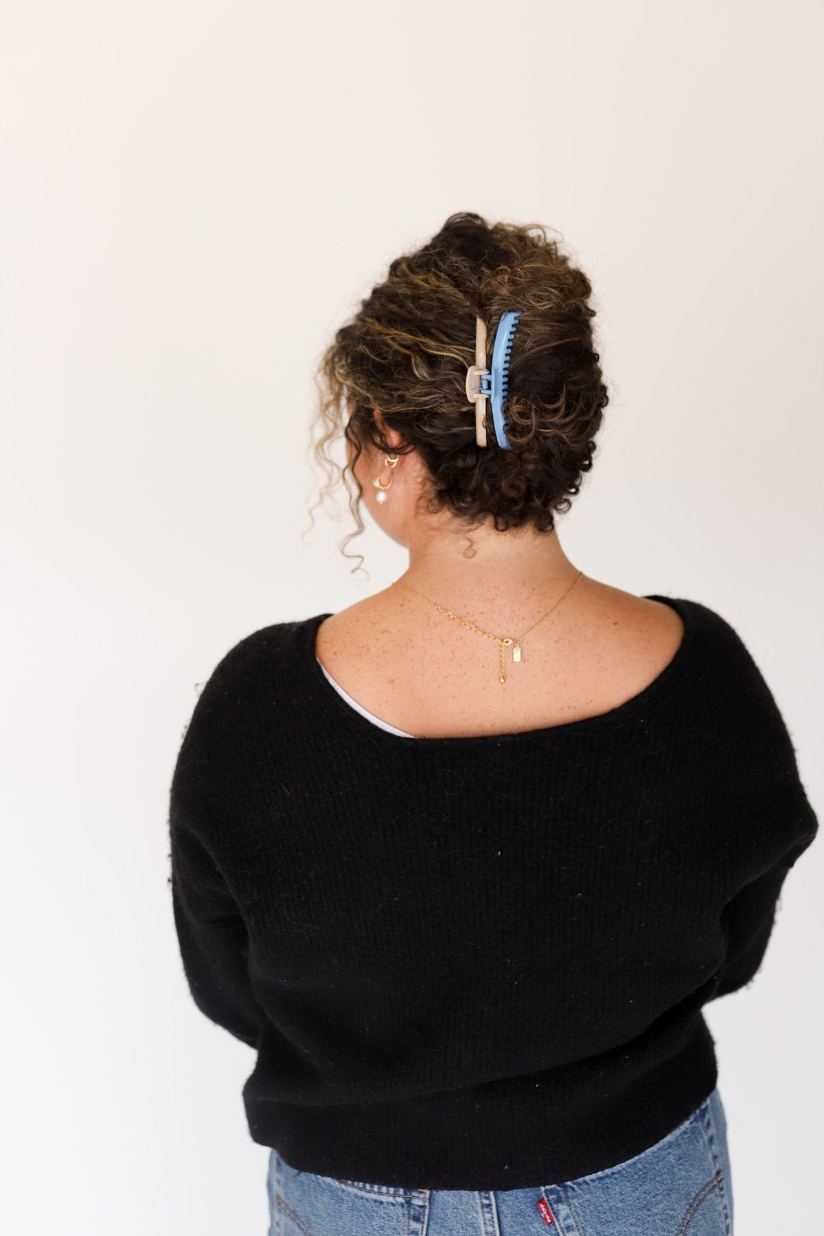TWO-TONED SHINY MIDI HOLD EVERYTHING CLAW