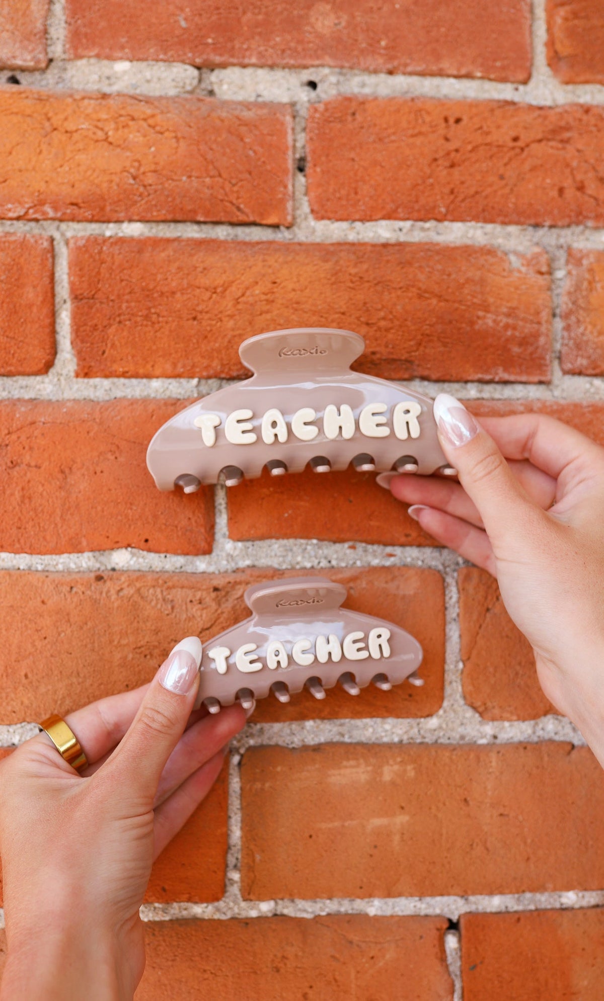 TEACHER CLAW