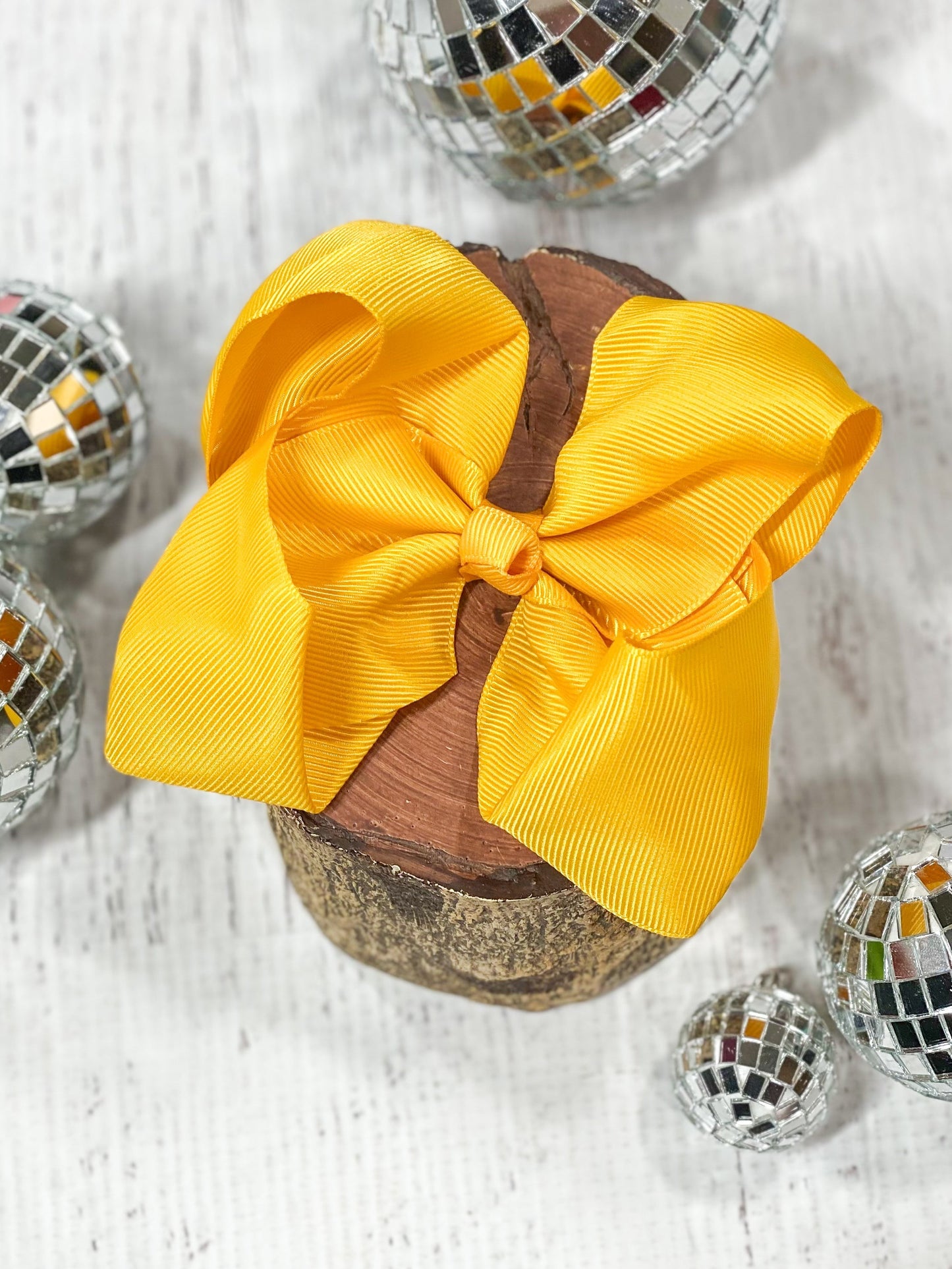 Classic Grosgrain Hair Bow - French Clip - 4.5"