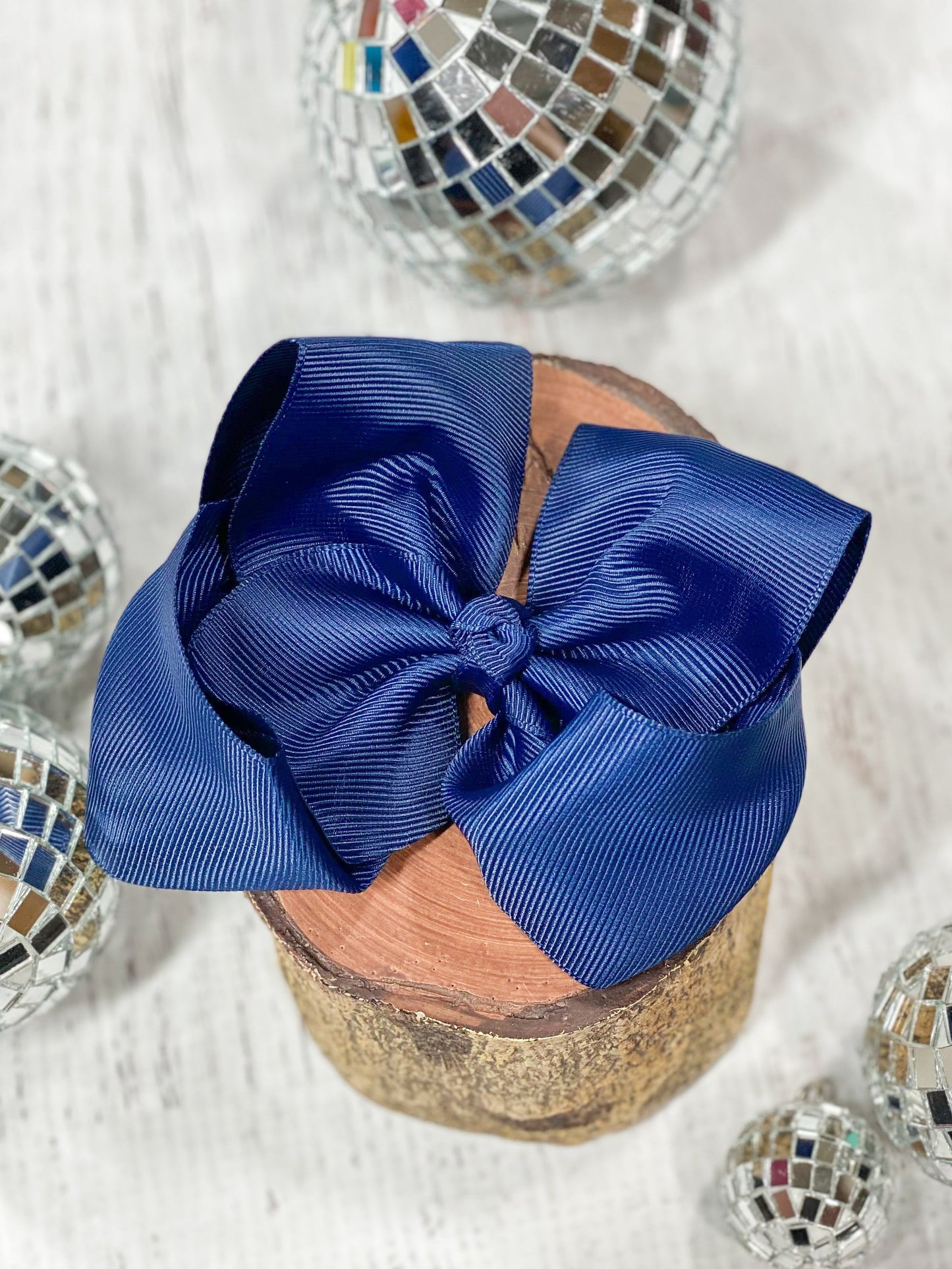 Classic Grosgrain Hair Bow - French Clip - 4.5"