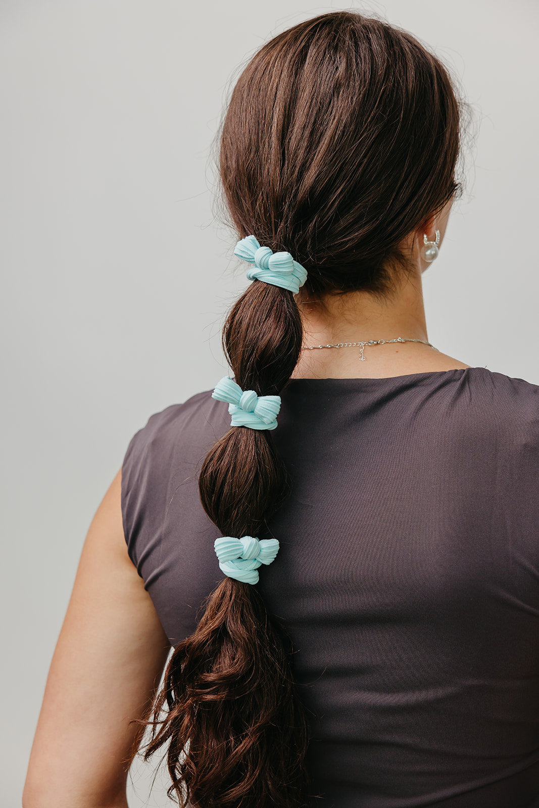 BOW SLICK BACK PONYTAILS (PACK OF 3)