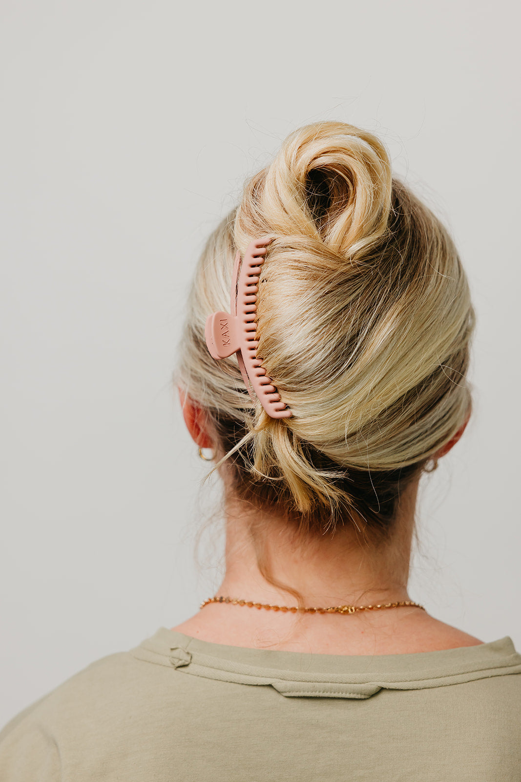 MATTE MIDI HOLD EVERYTHING CLAW