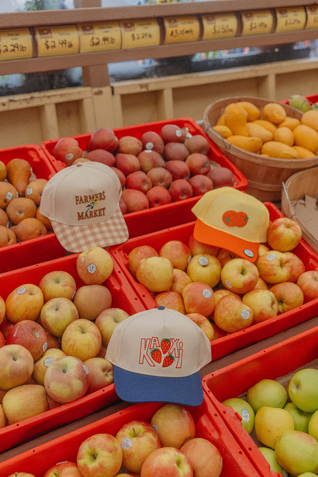 TOMATO MESH TRUCKER HAT