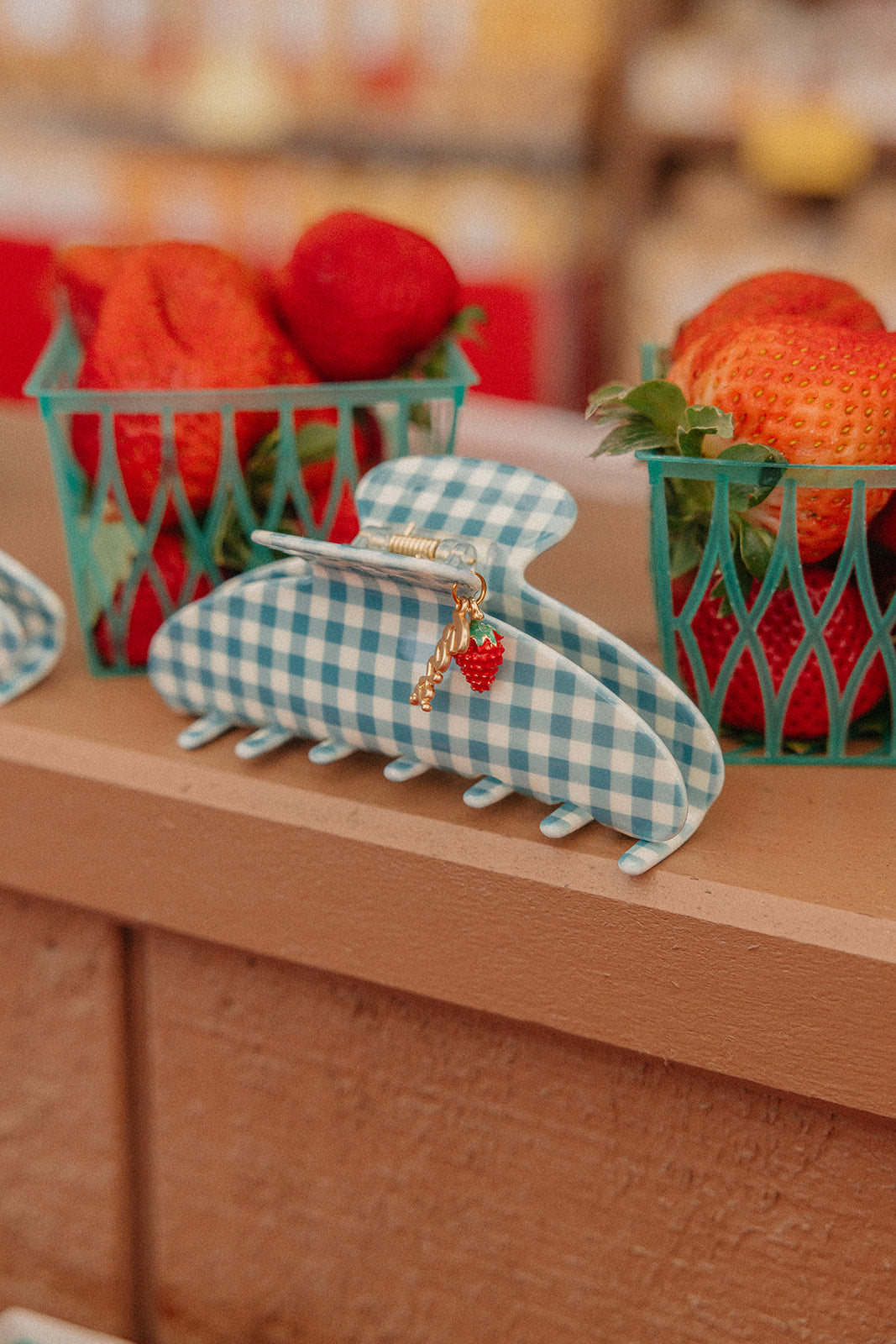 BLUE GINGHAM STRAWBERRY CHARM CLAW