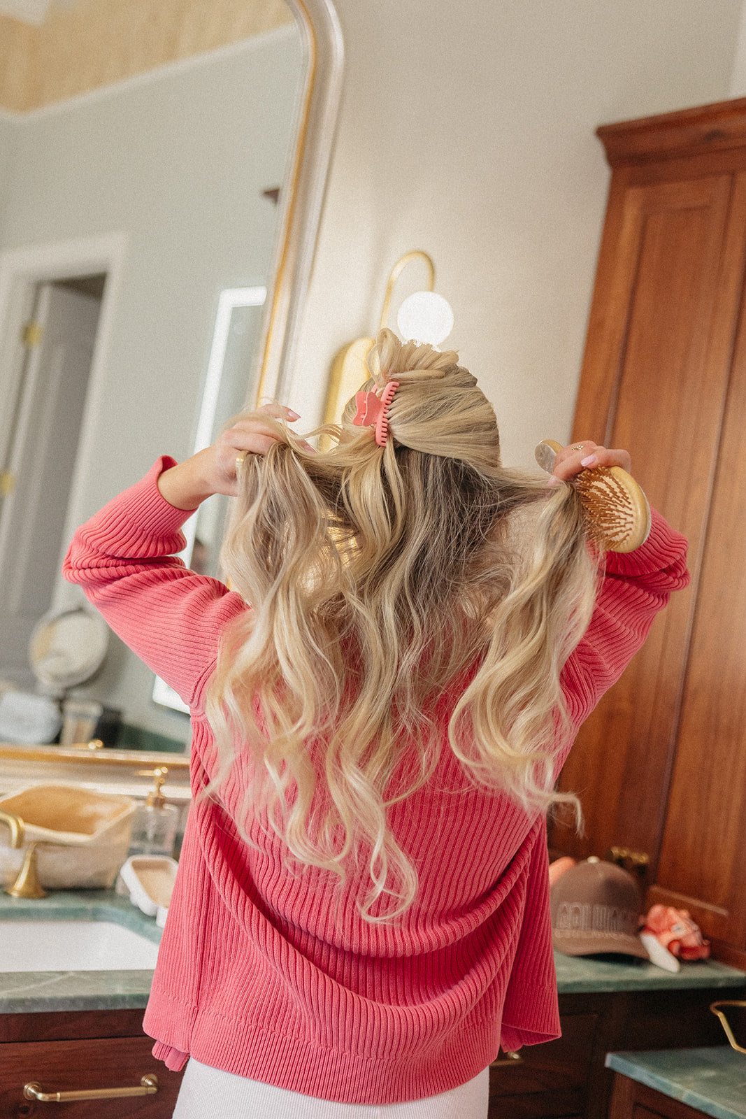KAXI WAVY MINI HOLD EVERYTHING CLAW