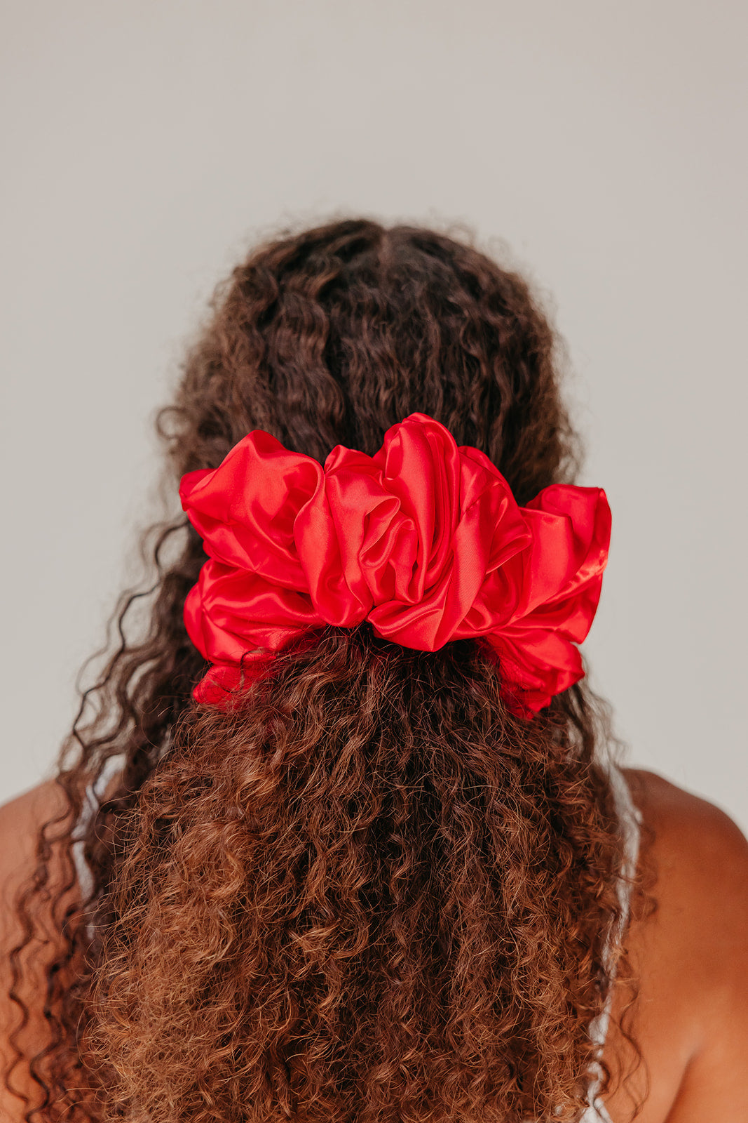 JUMBO SLEEP SILK/SATIN SCRUNCHIES