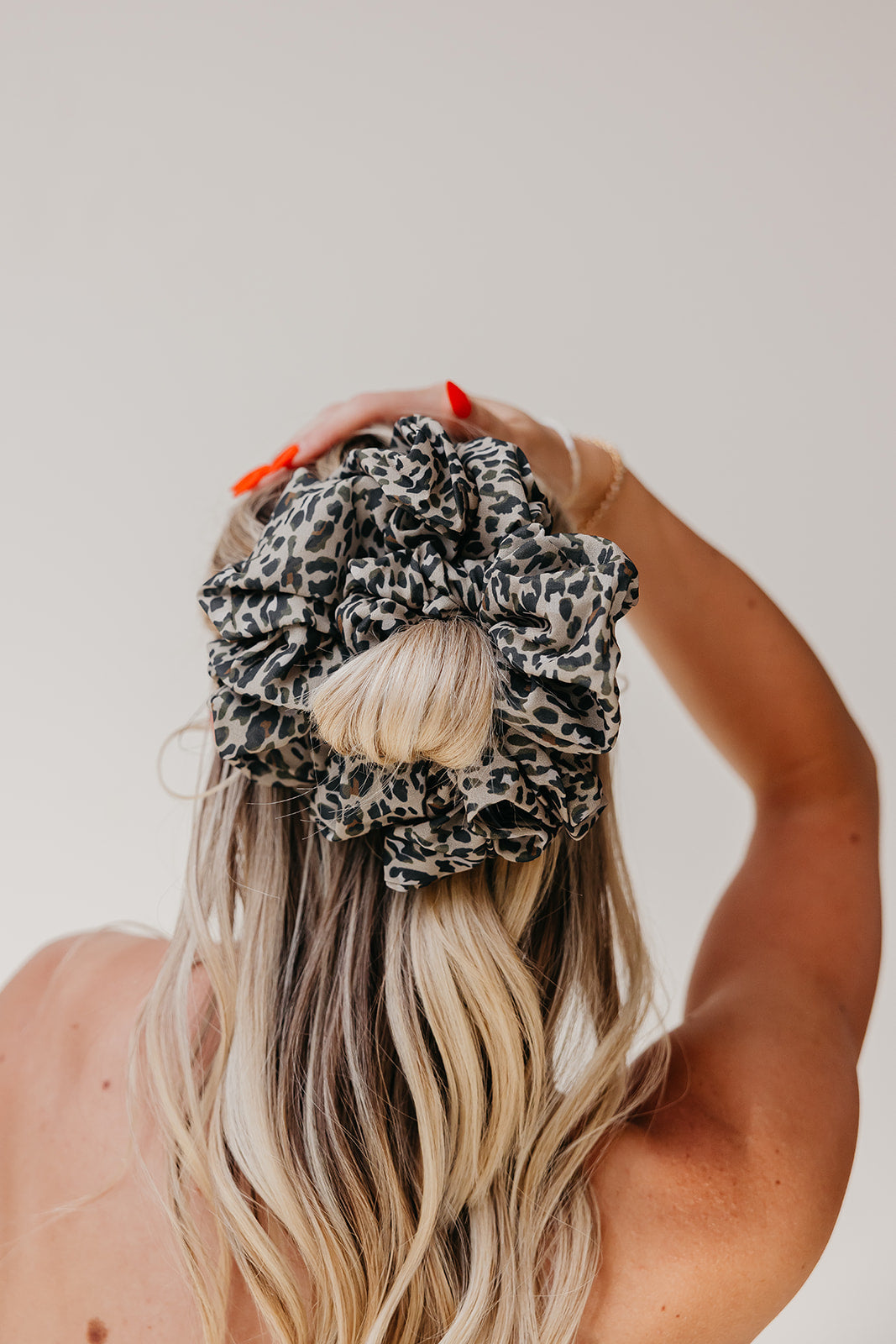 JUMBO SCRUNCHIE
