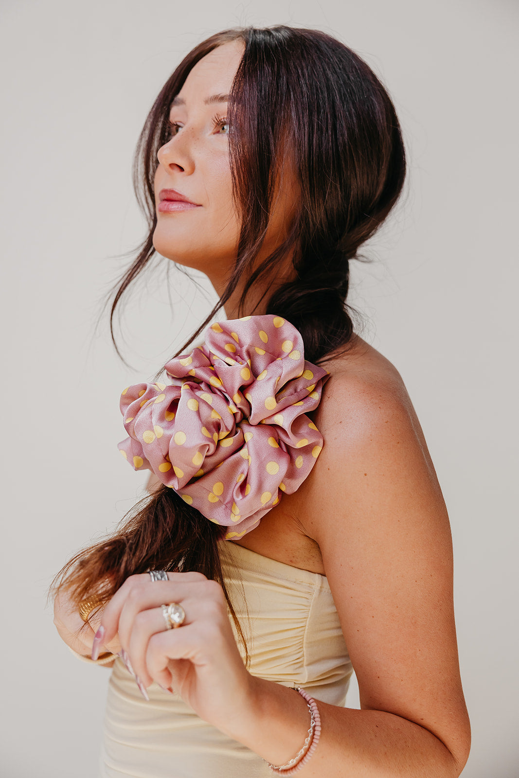 JUMBO SLEEP SILK/SATIN SCRUNCHIES
