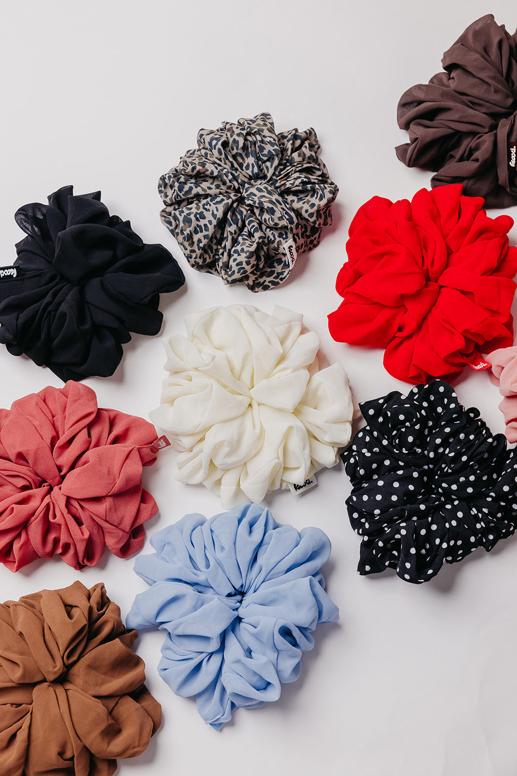 JUMBO SCRUNCHIE
