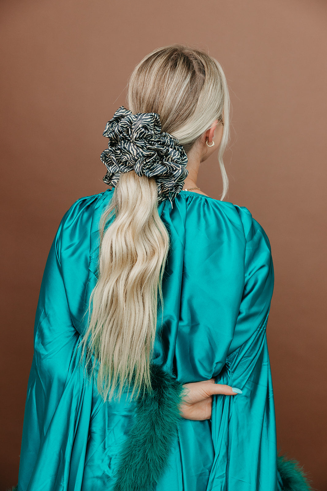 JUMBO SLEEP SILK/SATIN SCRUNCHIES