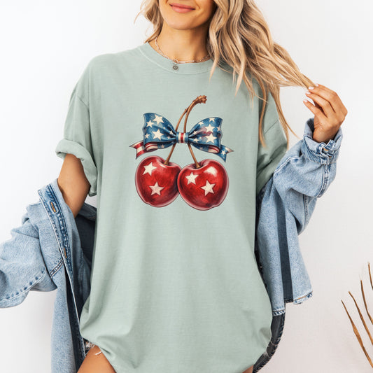 Retro Cherry, 4th of July, USA, Stars, America, Vintage, Patriotic Tshirt Comfort Colors T-Shirt