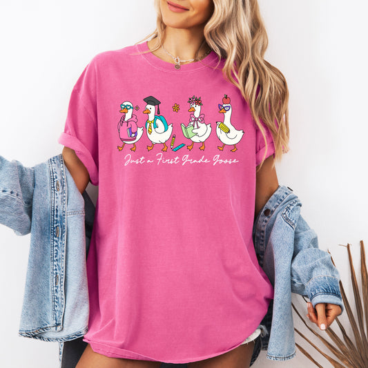 Just A First Grade Goose, Teacher, Back to School, Funny, Bow, First Day of School, Cute, Teacher Appreciation, Coquette, Comfort Colors T-Shirt