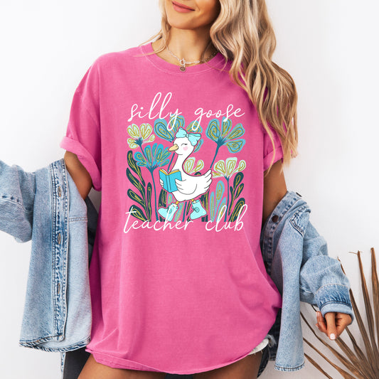 Silly Goose Teacher Club, Back to School, First Day of School, Cute, Teacher Appreciation, Coquette, Comfort Colors T-Shirt
