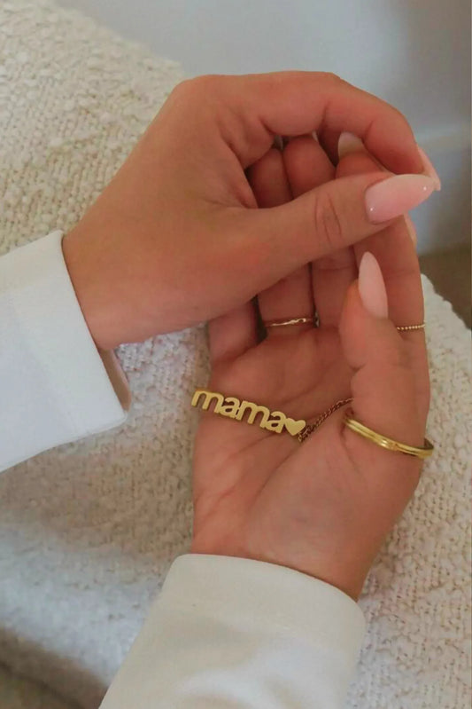 "Mama" Charm Keychain – 18K Gold Plated