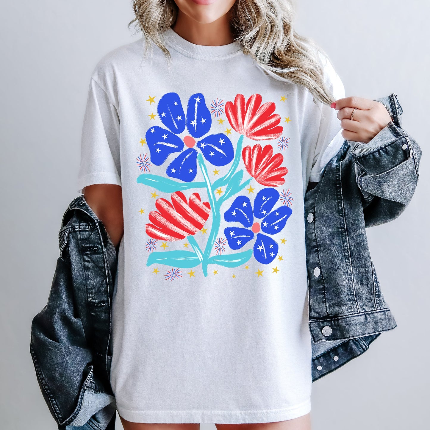 Patriotic Flowers, Red White Blue, America, USA, 4th of July Tshirt Comfort Colors T-Shirt