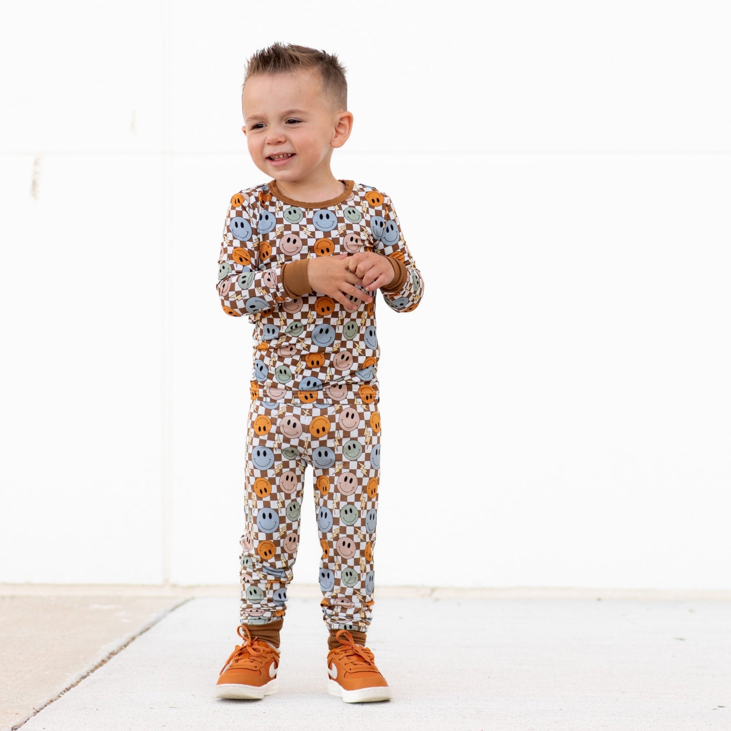 LONG SLEEVE 2 PIECE SETS- Beige Happy Smiles