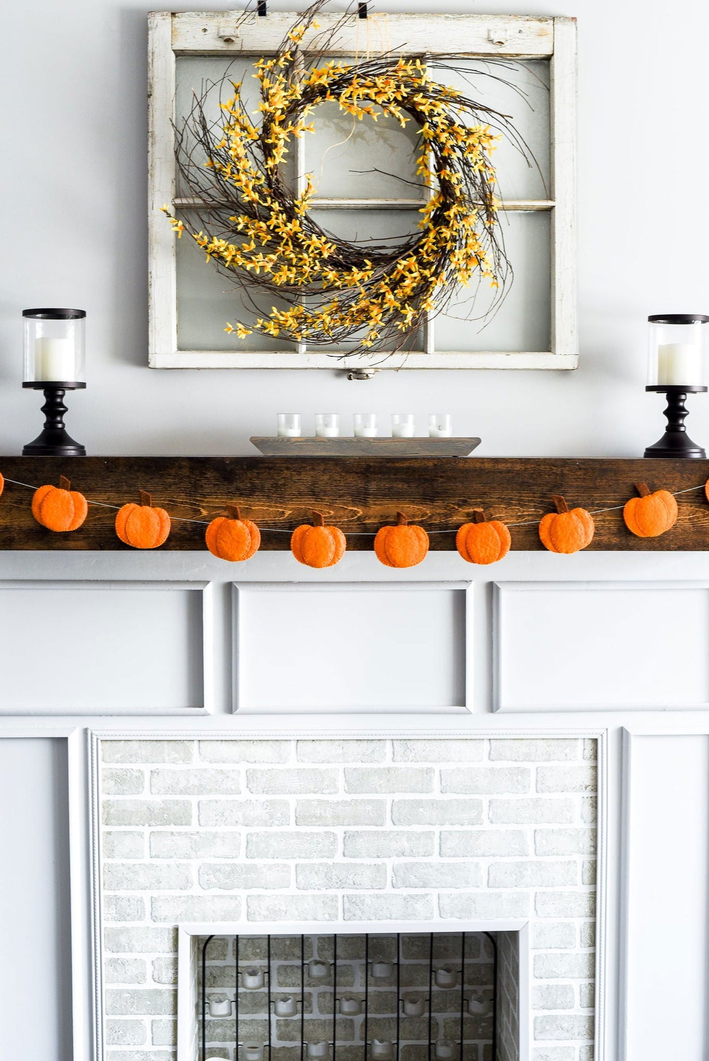 Pumpkin Garland (Orange)