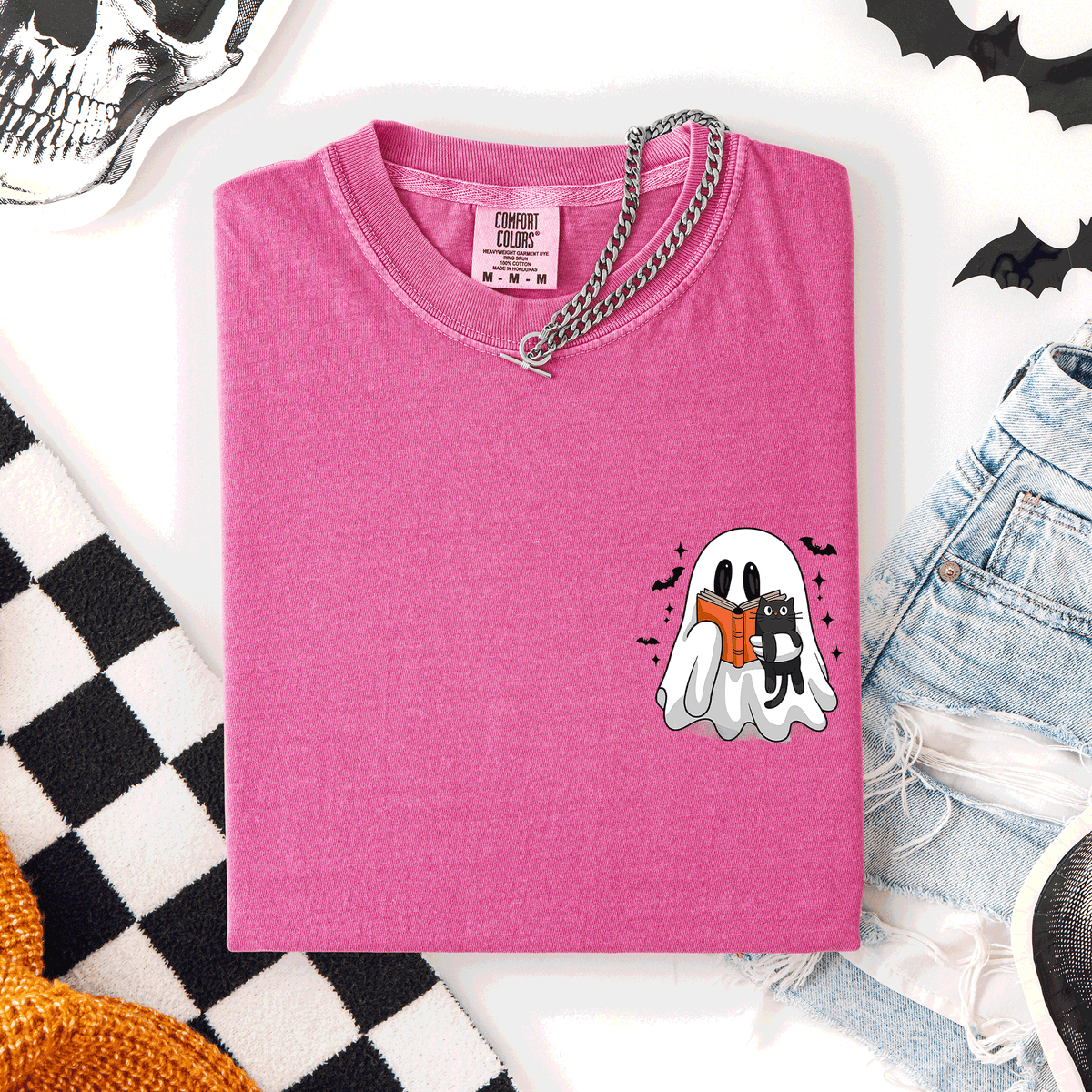 Reading Ghost, Cat, Funny, Halloween, Book, Library, Pocket, Comfort Colors T-Shirt