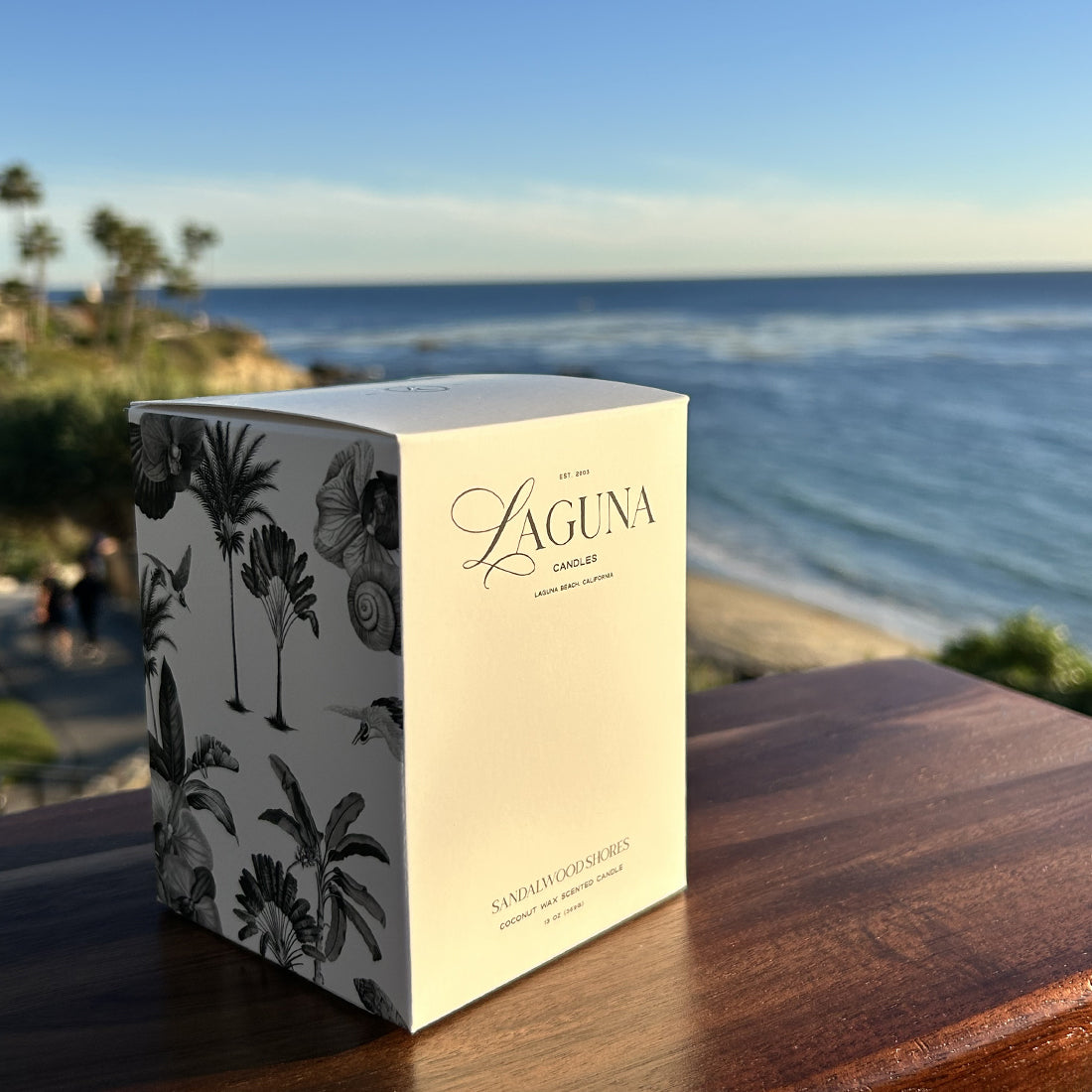 Sandalwood Shores – 13oz Luxury Candle