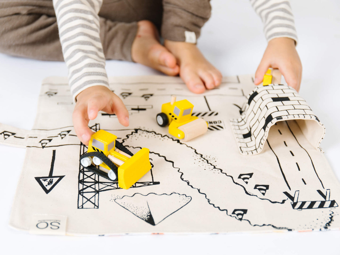 Construction Play Mat – The Perfect Gift for Little Builders
