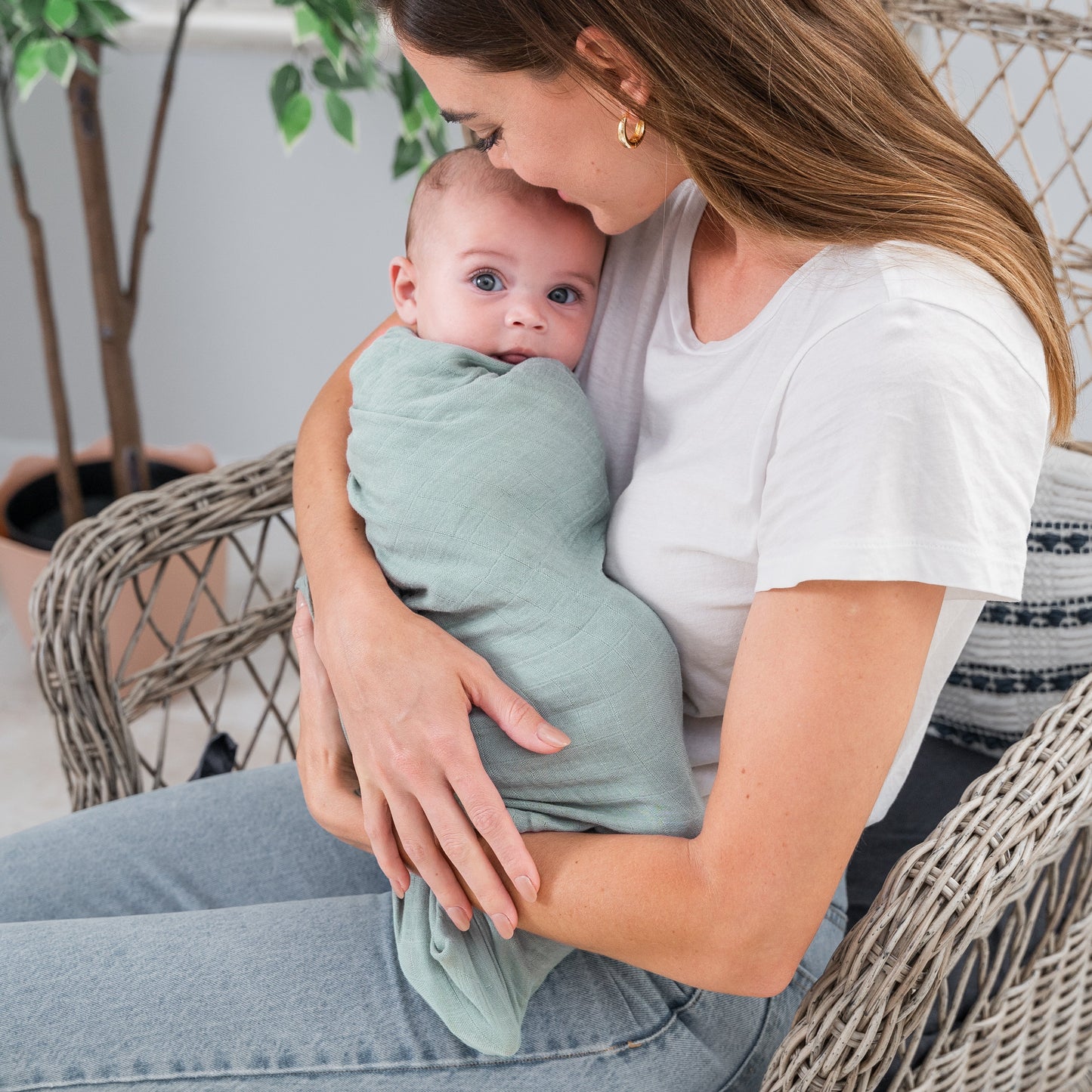 Muslin Swaddle Blanket in Fern, 1 Pack