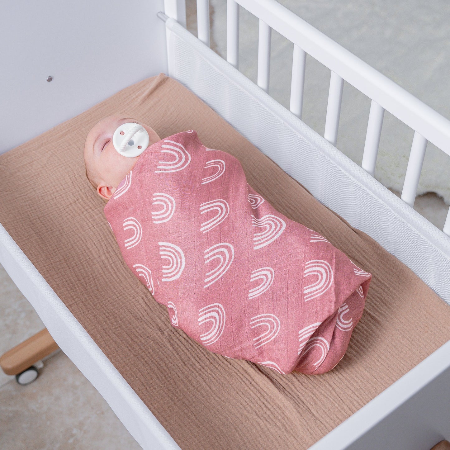 Muslin Swaddle Blanket in Mauve Rainbow, 1 Pack