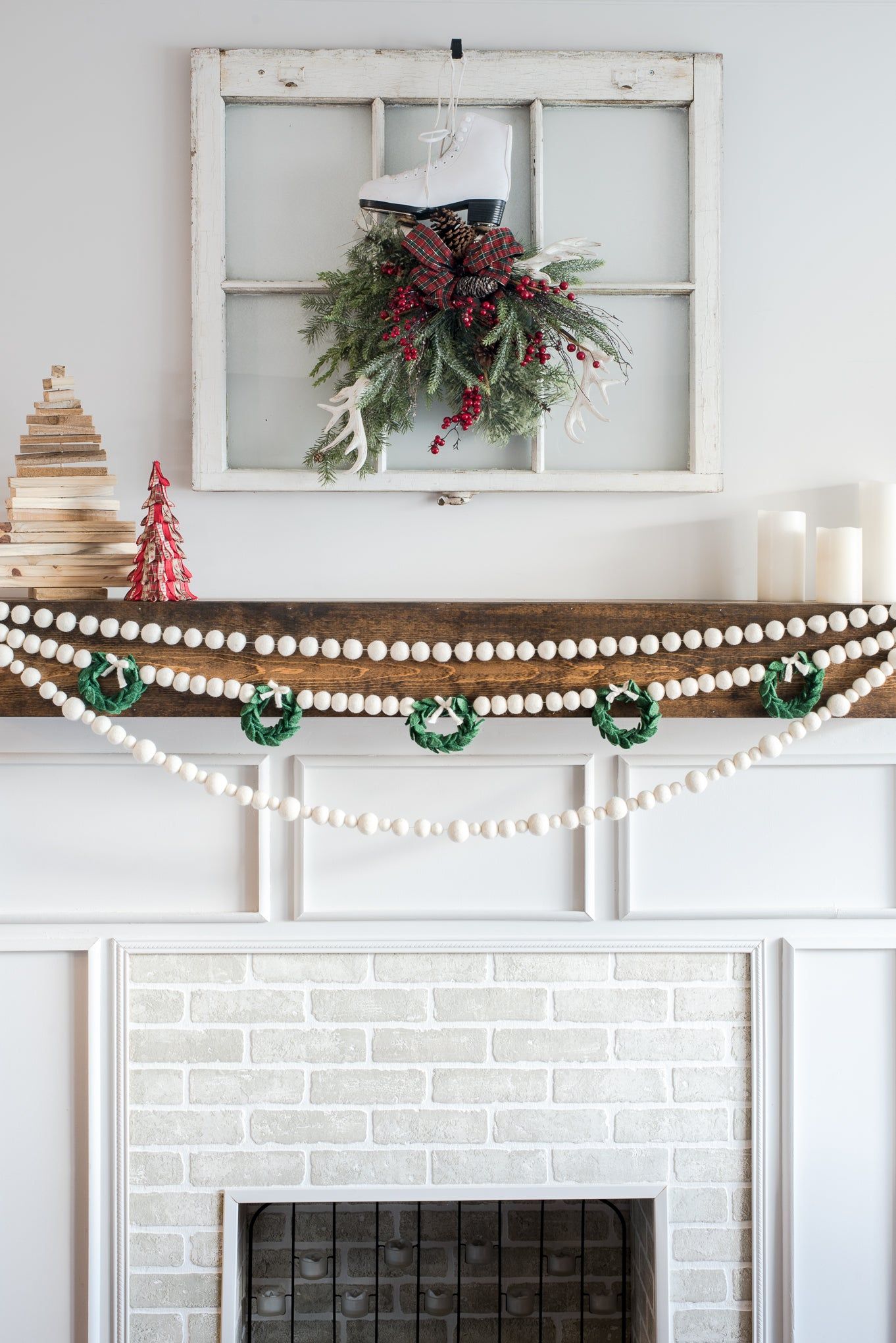 White Wreath Garland