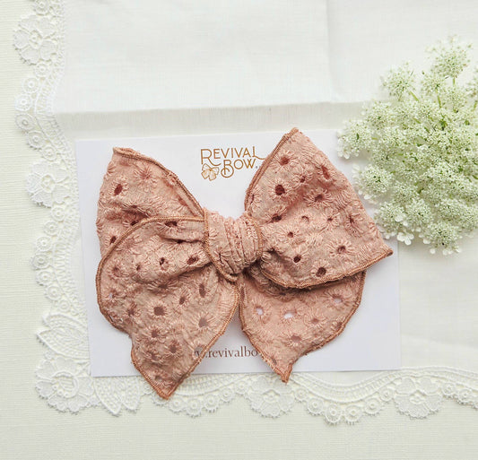 Fable Bow on Clip • Rose Gold Eyelet