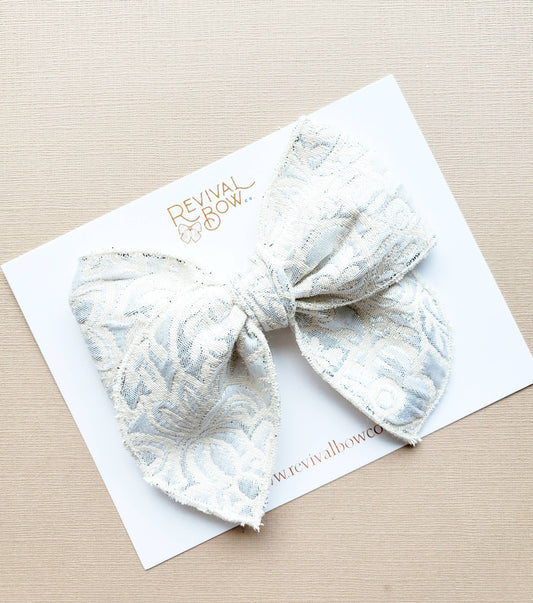 Fable Bow • Silver Floral