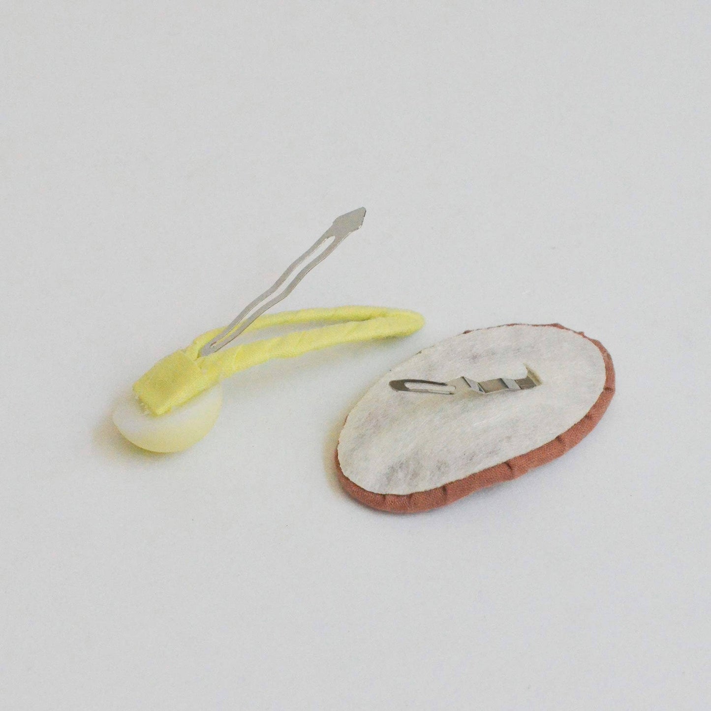 Oval Embroidered Floral Snap Hair Clips | Brown & Lime