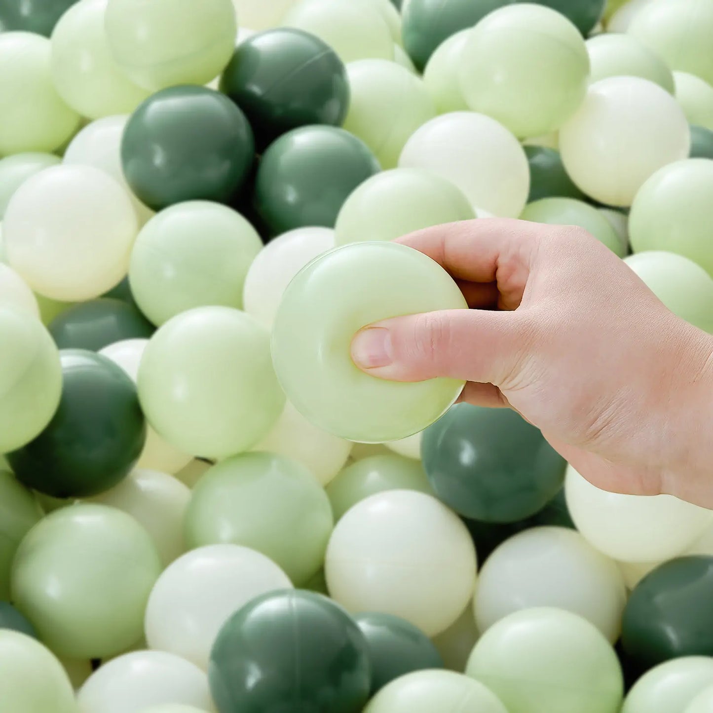 Tiny Land® Ocean Ball - 200 pcs with Varied Colors