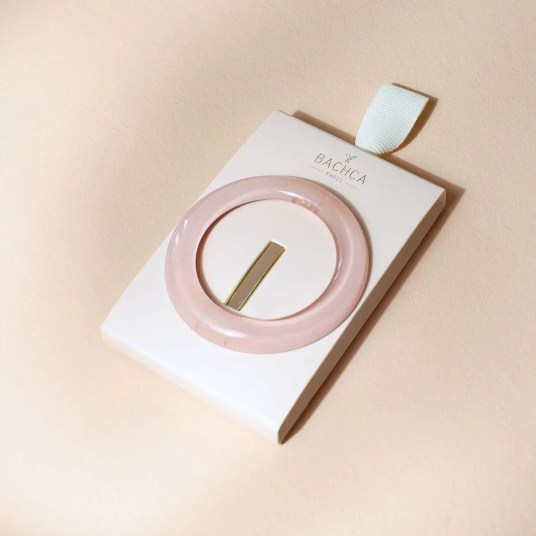 Signature Round Clip