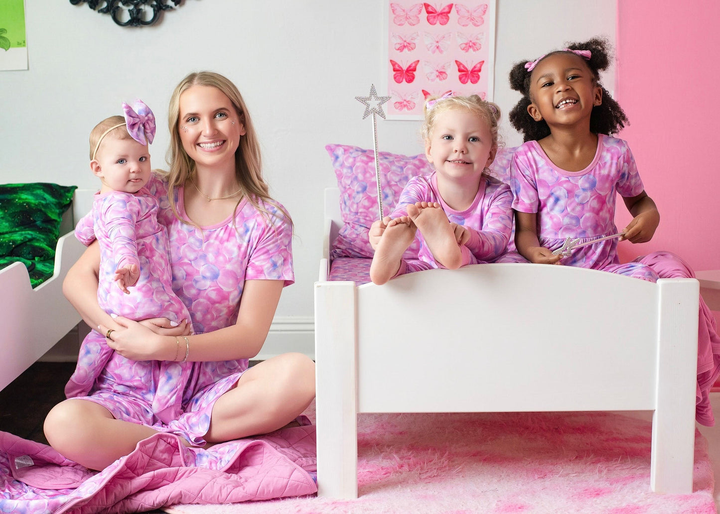 Wicked Cute | Bubbles | Bamboo Crib Sheet