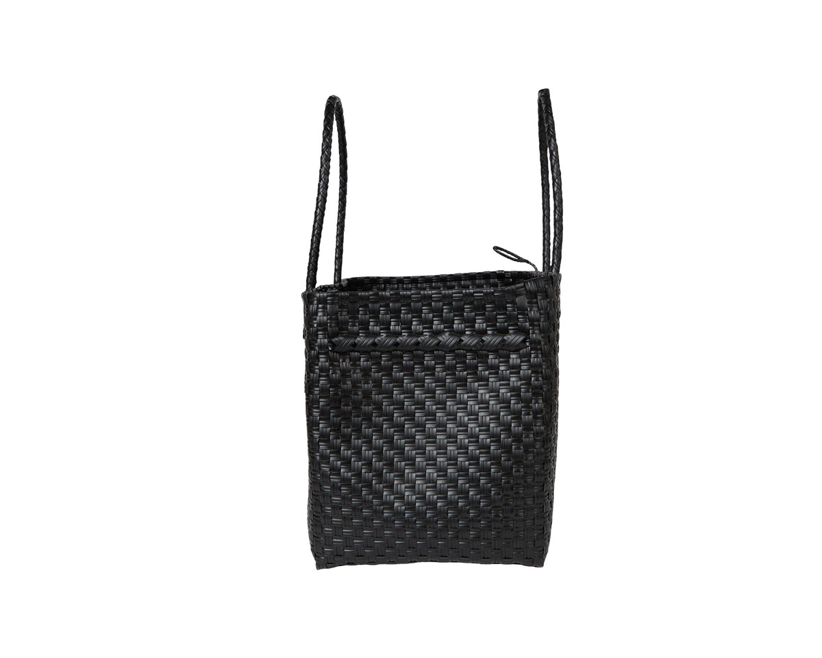 The Midi Piper Handwoven Tote · Recycled Plastic