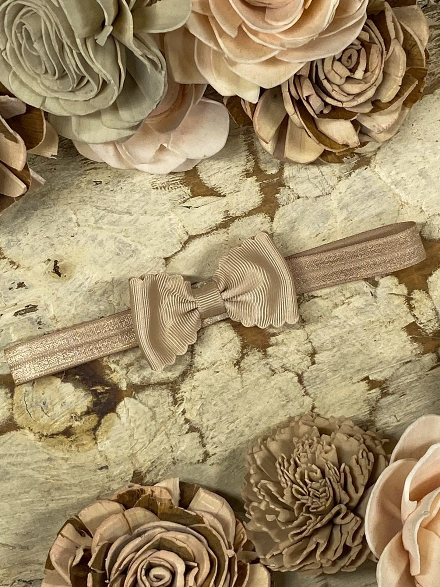 Bitty Scalloped Bow - Headband - 2.5"