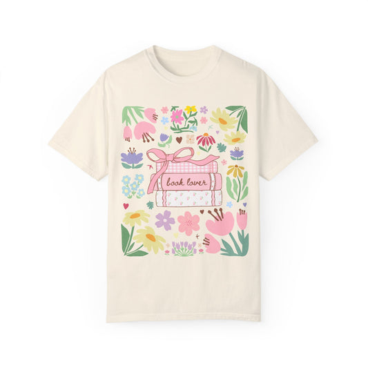 Book Lover Tee Shirt with Flowers