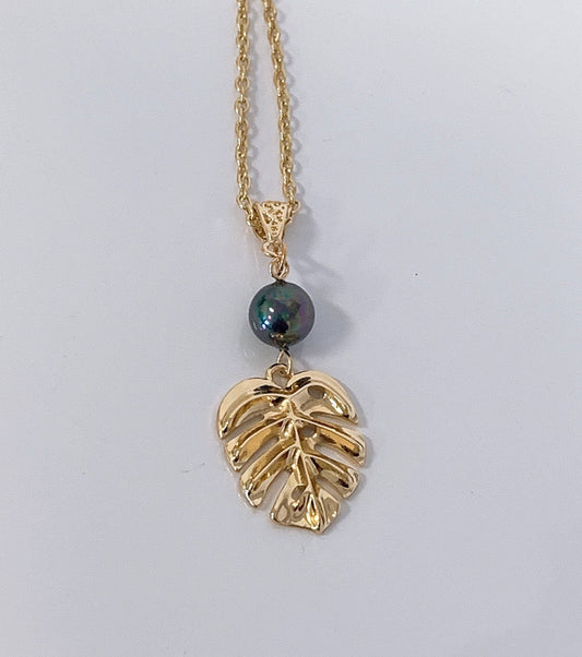 Monstera Leaf : Hamilton Gold Necklace with New Black Greenish Shell Pearls